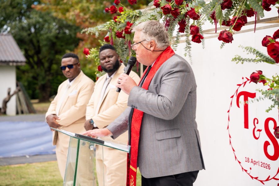 Wedding ceremony by Dr. Gerrit Rademeyer in Reddersburg